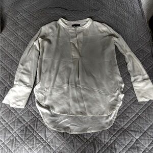Banana Republic Soft Cream Blouse